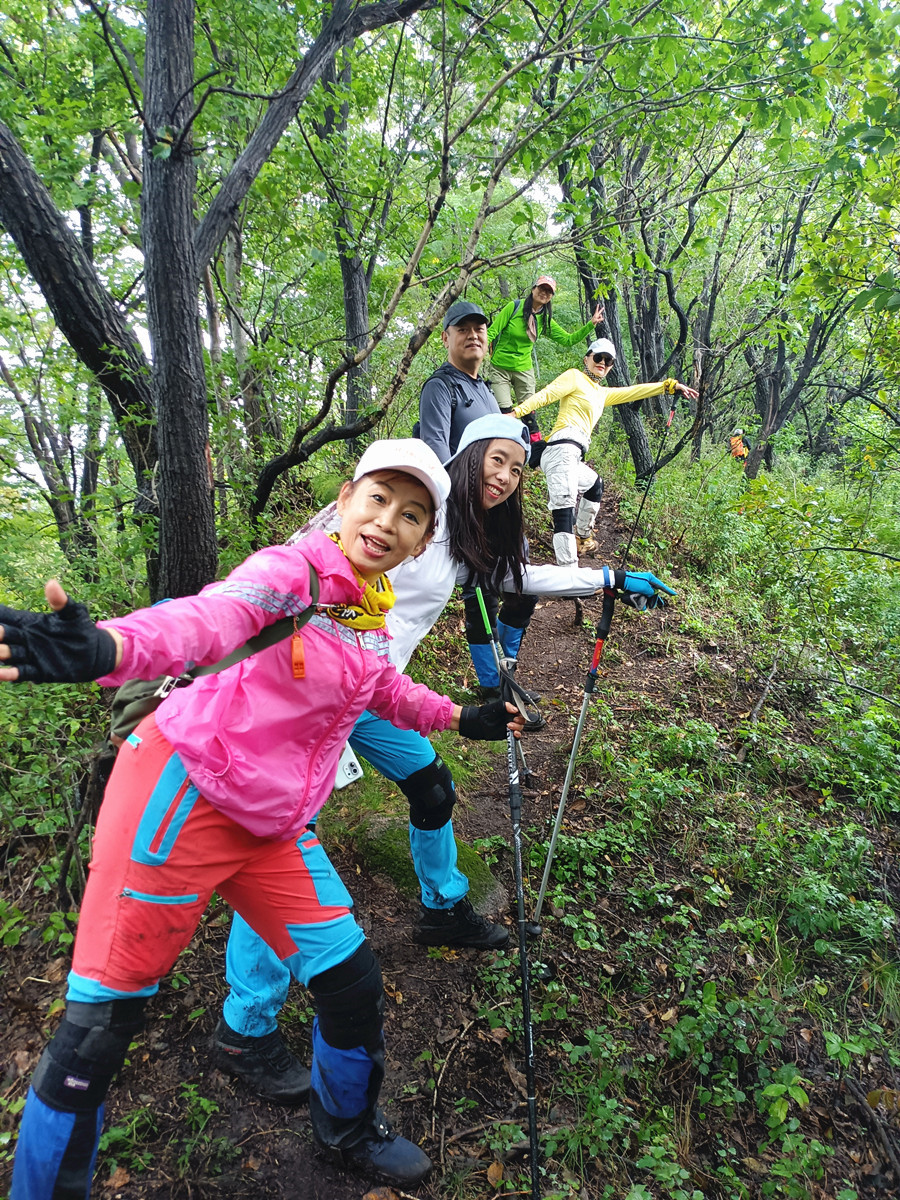 9月21日秋高气爽☆长寿山景区祈福☆北大砬子登山☆遛山蘑菇☆午餐酒店营养套餐☆登山摄影一日游【55元】[宾西]