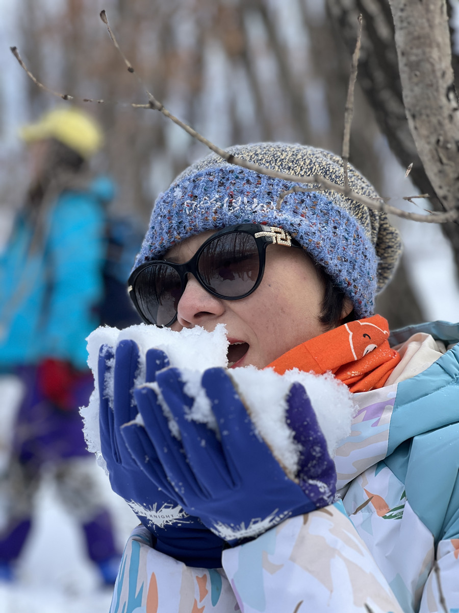 11月30日 雪色飞扬☆永丰黑白石砬子穿越登山☆赏蓝天•白云☆午餐酒店营养套餐☆登山摄影一日游【55元】[宾县]